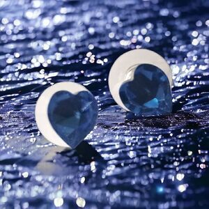 Vintage Austrian Crystal Heart Earrings Studs‎ Royal Blue 90s Love Ocean Color.